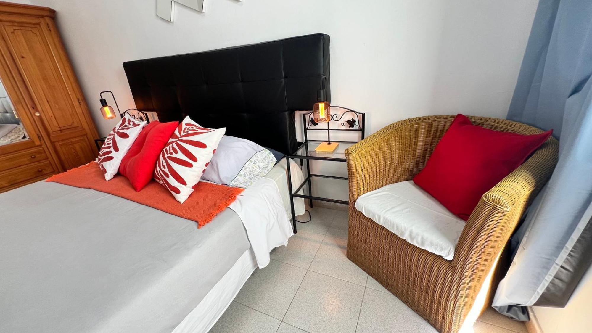 Alcamar Habitacion Privada Con Las Areas De Sala, Cocina Y Bano Que Se Comparten Cerca Al Mar! Alcalá Exterior photo
